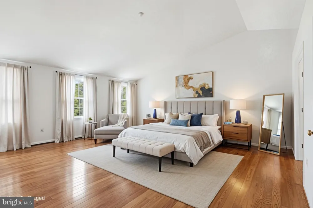 9121 DARTFORD PLACE Bristow, VA 20136