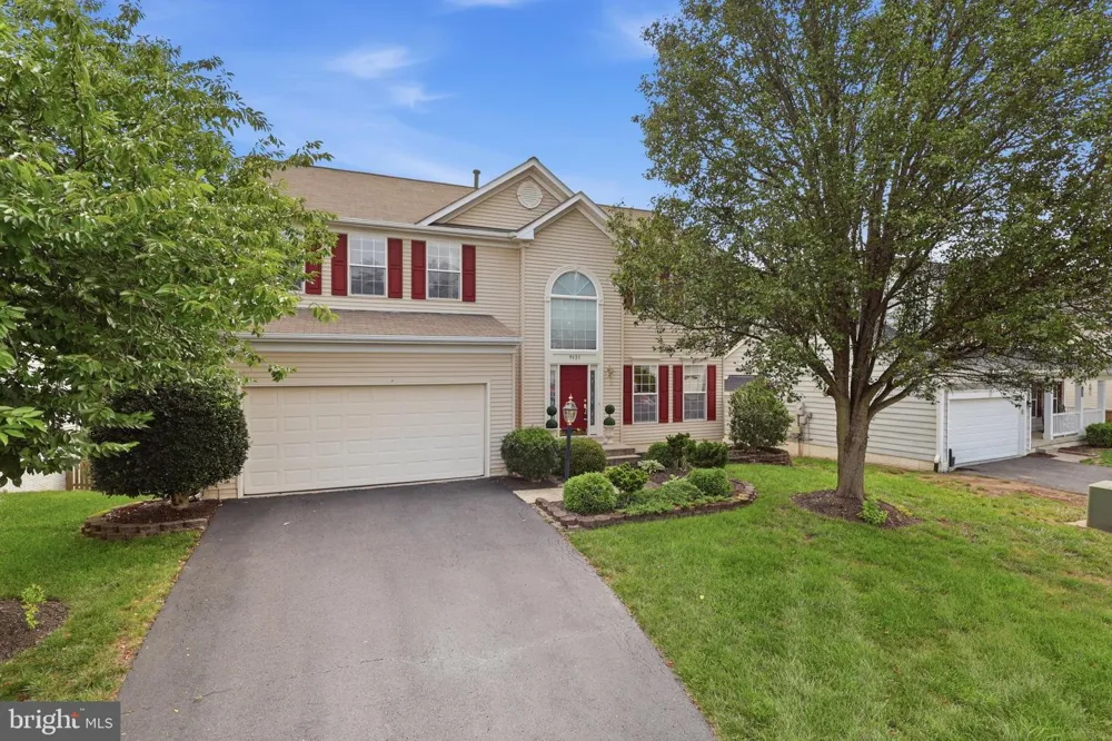 9121 DARTFORD PLACE Bristow, VA 20136