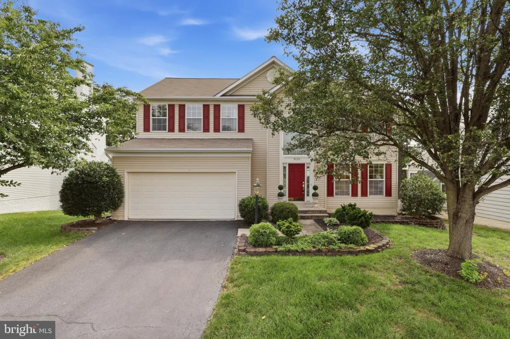 9121 DARTFORD PLACE Bristow, VA 20136