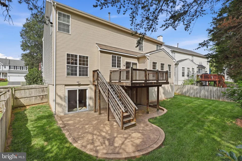 9121 DARTFORD PLACE Bristow, VA 20136