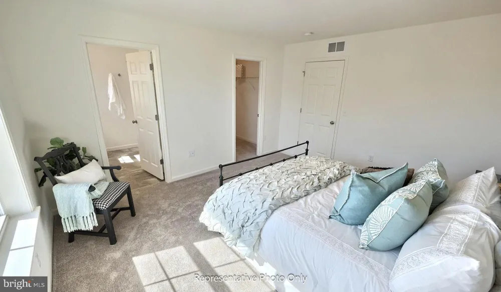 31 ARCADIA DRIVE Elizabethtown, PA 17022