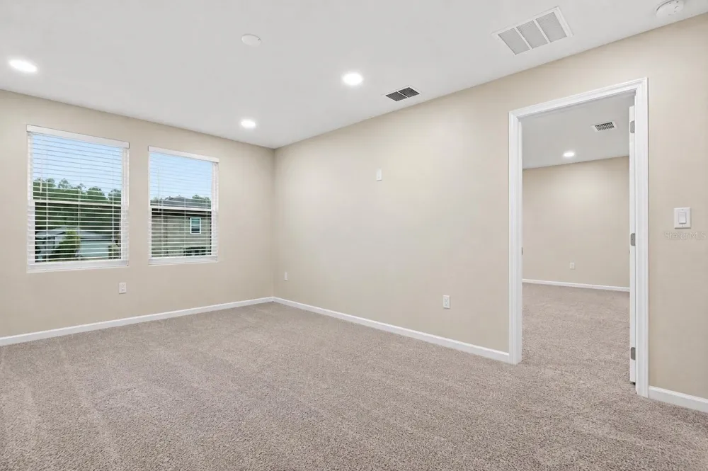 2270 HEMINGWAY CIRCLE Groveland, FL 34736