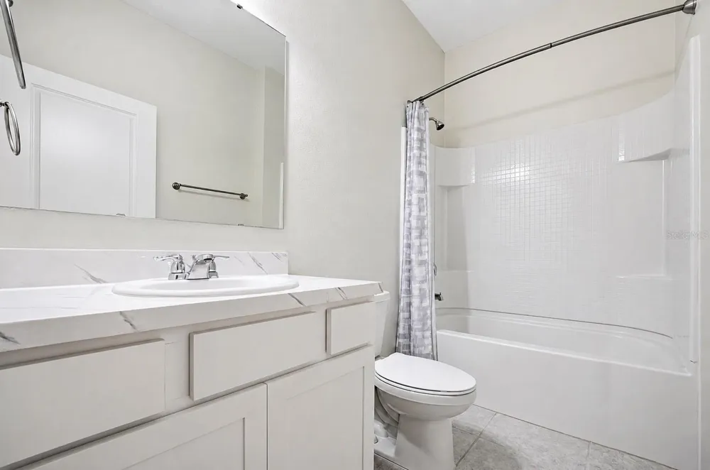 2270 HEMINGWAY CIRCLE Groveland, FL 34736