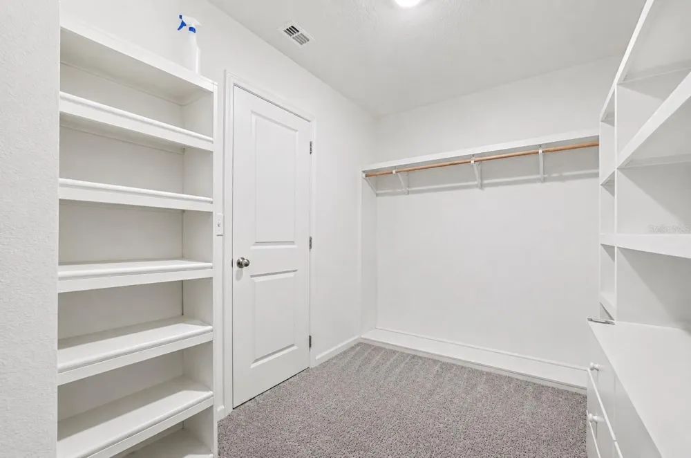 2270 HEMINGWAY CIRCLE Groveland, FL 34736