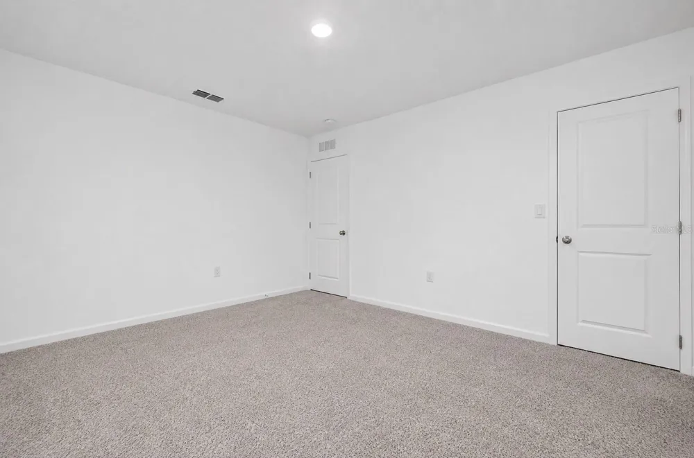 2270 HEMINGWAY CIRCLE Groveland, FL 34736