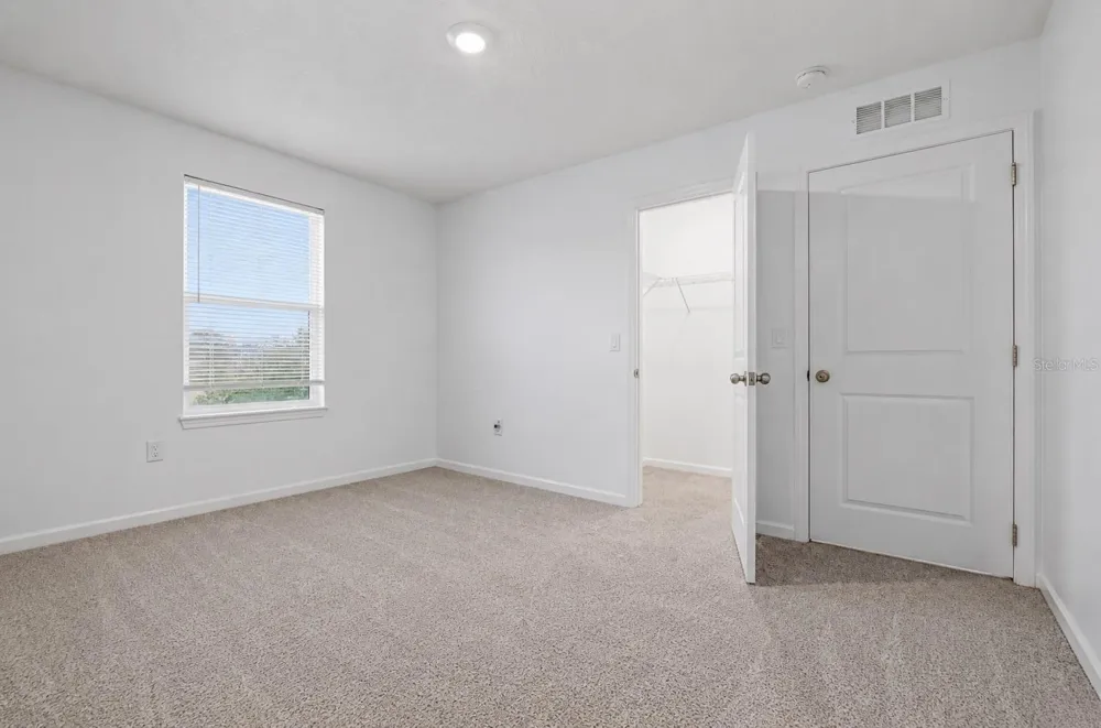 2270 HEMINGWAY CIRCLE Groveland, FL 34736