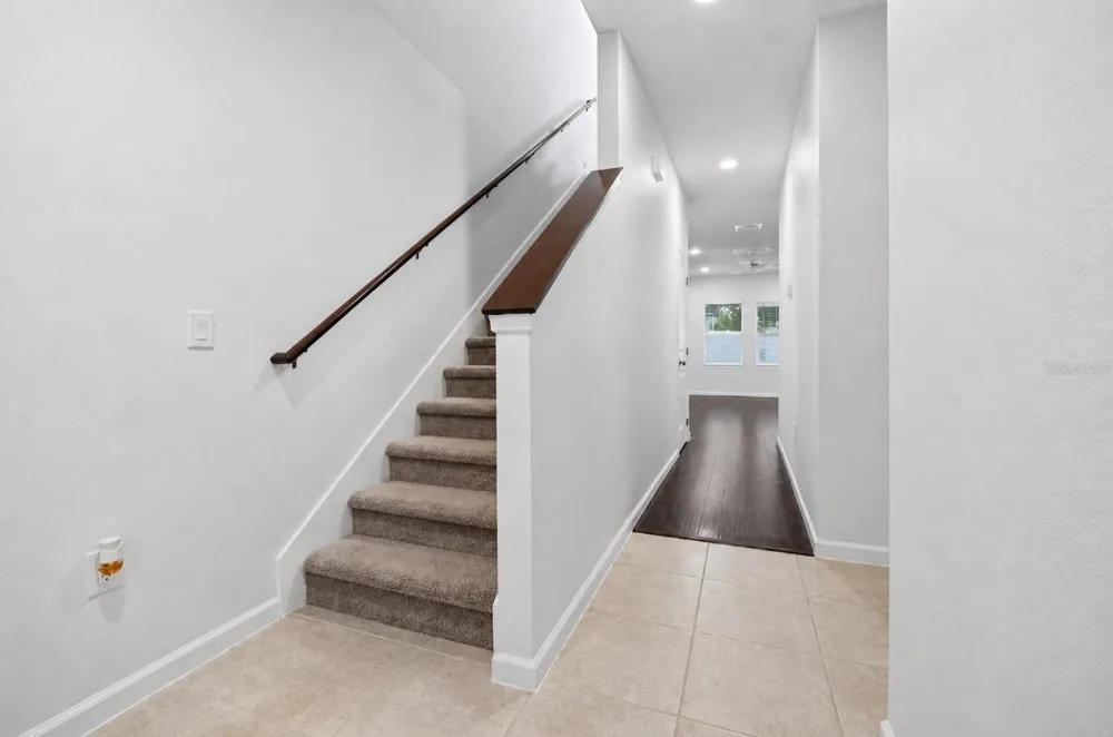 2270 HEMINGWAY CIRCLE Groveland, FL 34736
