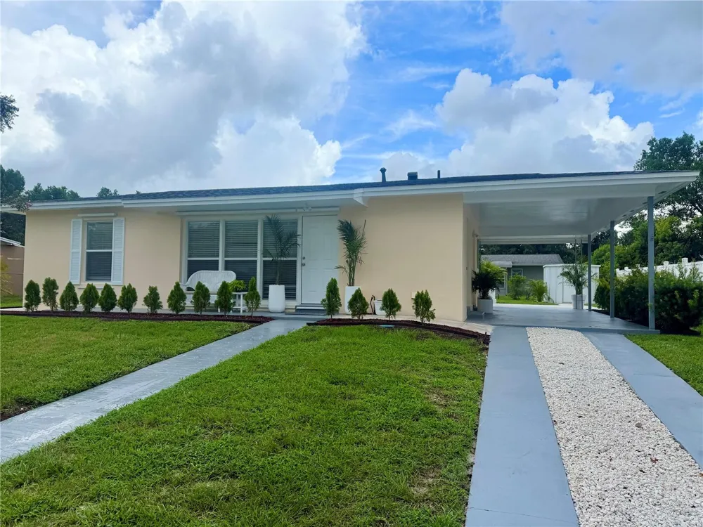1650 HASTINGS DRIVE Deltona, FL 32725