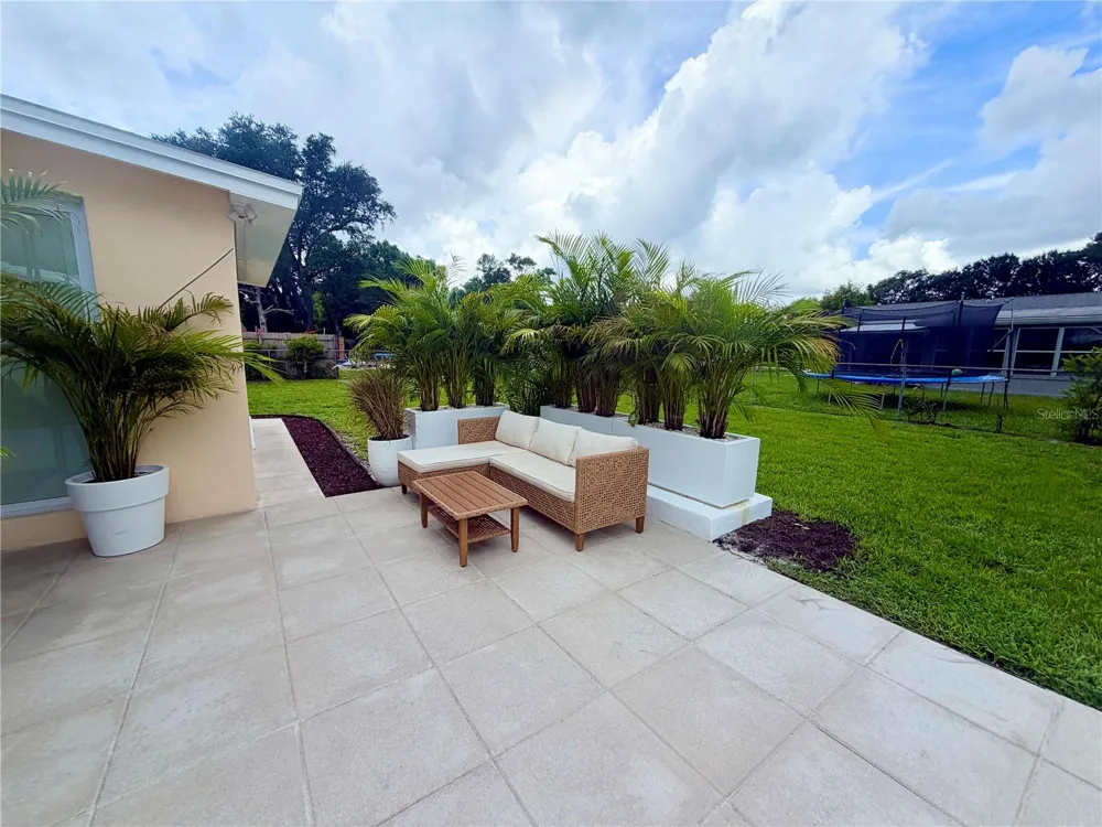 1650 HASTINGS DRIVE Deltona, FL 32725