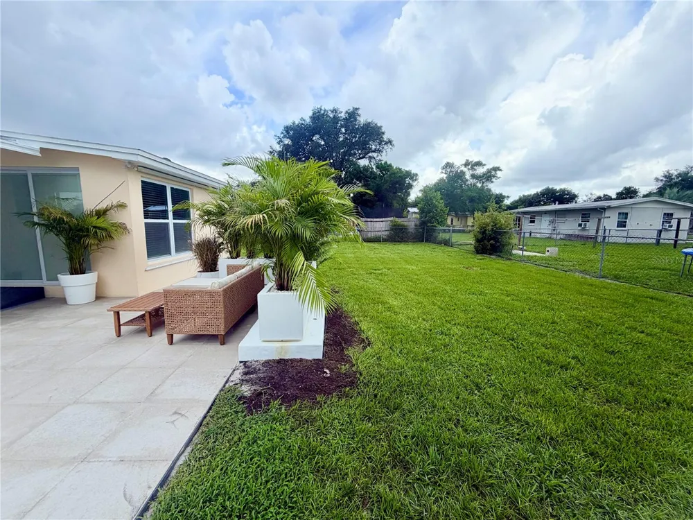 1650 HASTINGS DRIVE Deltona, FL 32725