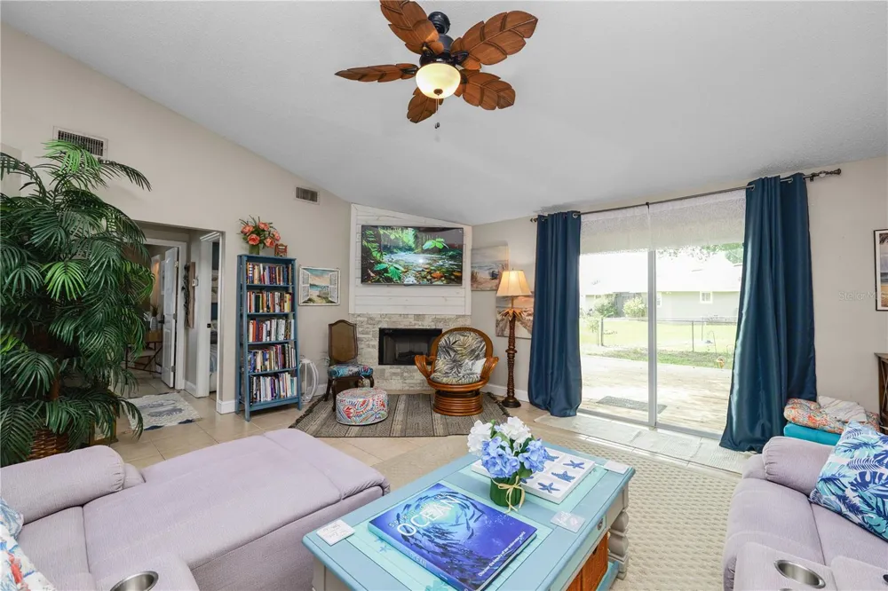 6201 VINTAGE DRIVE Lakeland, FL 33809