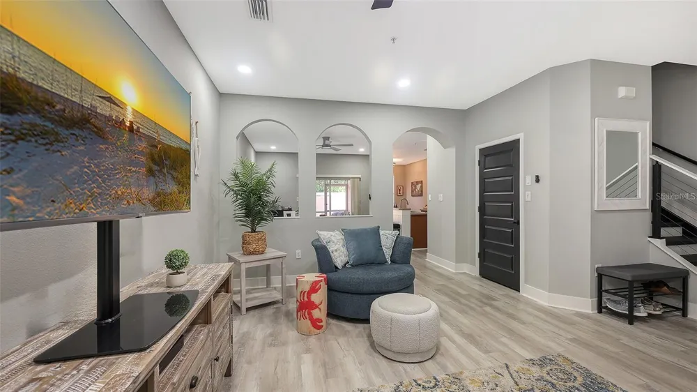 3827 PARKRIDGE CIRCLE #1-102 Sarasota, FL 34243