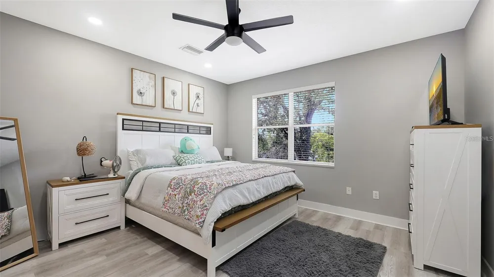 3827 PARKRIDGE CIRCLE #1-102 Sarasota, FL 34243