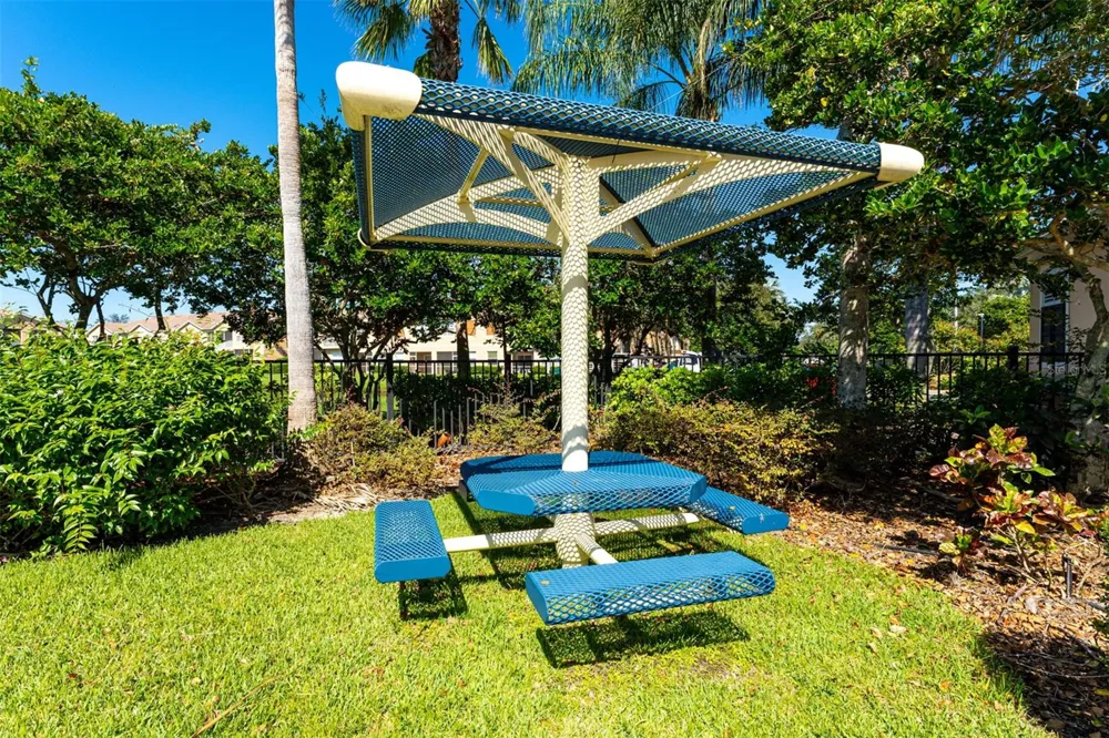 3827 PARKRIDGE CIRCLE #1-102 Sarasota, FL 34243