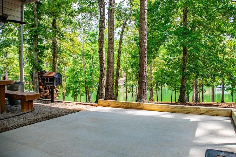 741 Firefly Lane Lineville, AL 36266