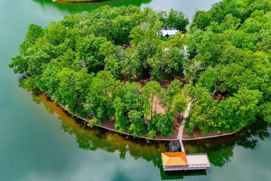 741 Firefly Lane Lineville, AL 36266