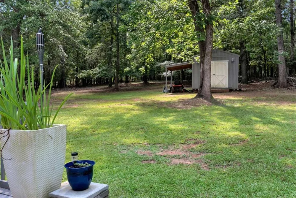425 Greenleaf Drive Lavonia, GA 30553
