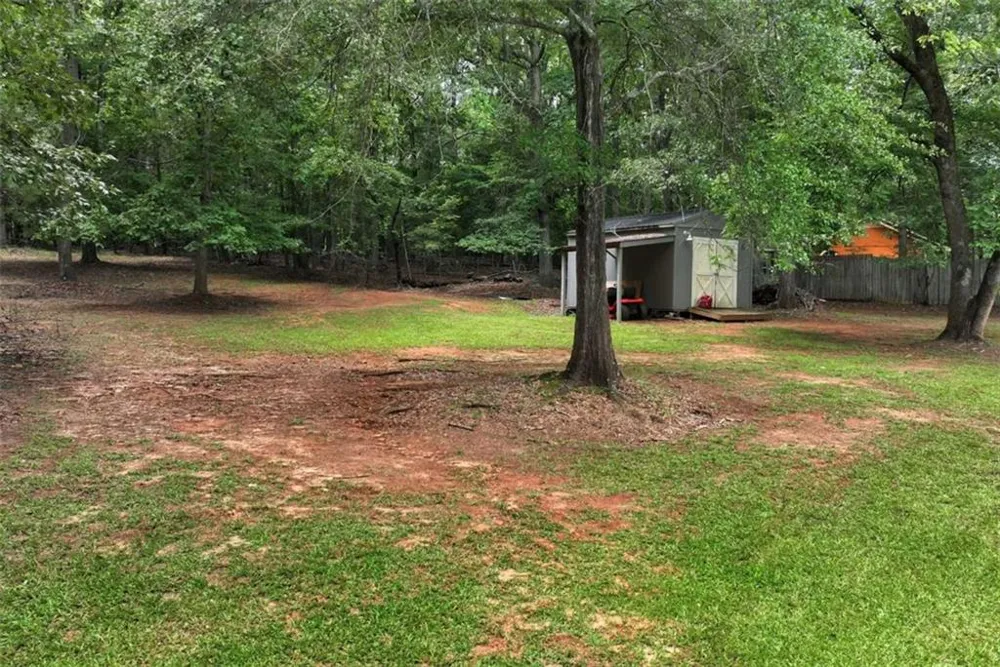 425 Greenleaf Drive Lavonia, GA 30553