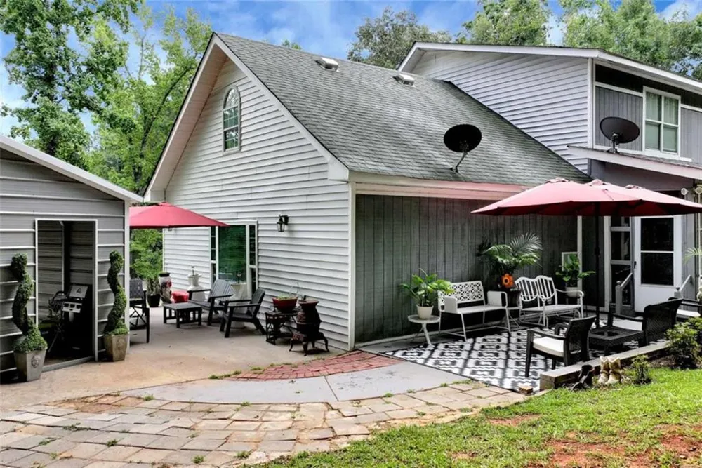 425 Greenleaf Drive Lavonia, GA 30553