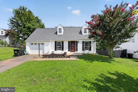 5624 REARDON LANE