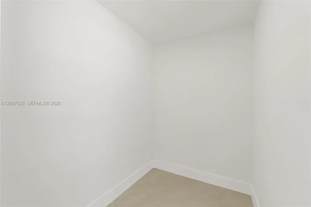 611 SE 4th St Hialeah, FL 33010