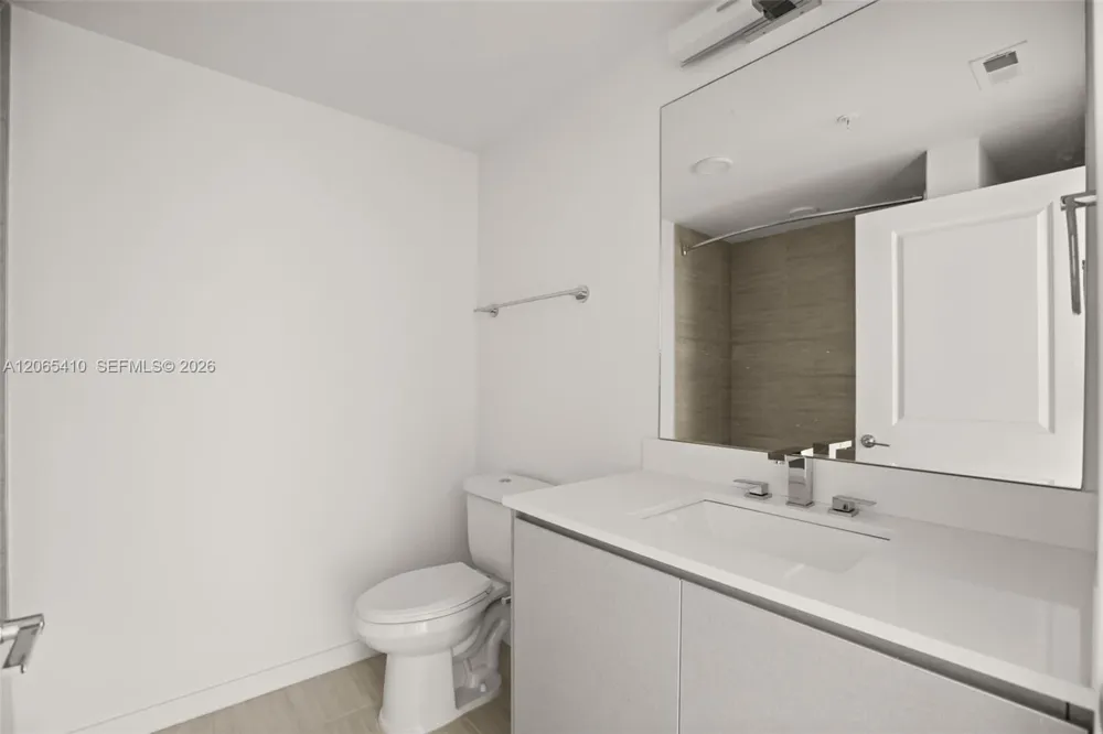 5563 Millenia Park Blvd #401 Orlando, FL 32839