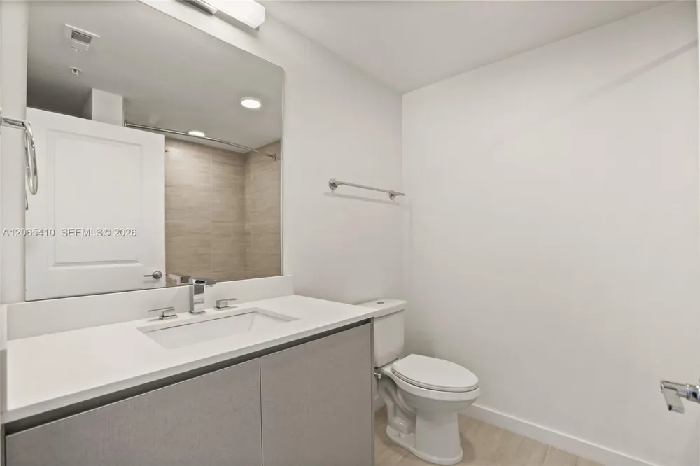 5563 Millenia Park Blvd #401 Orlando, FL 32839