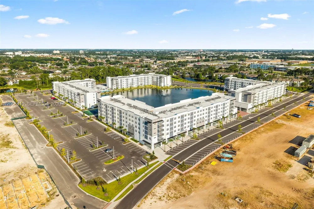 5563 Millenia Park Blvd #401 Orlando, FL 32839