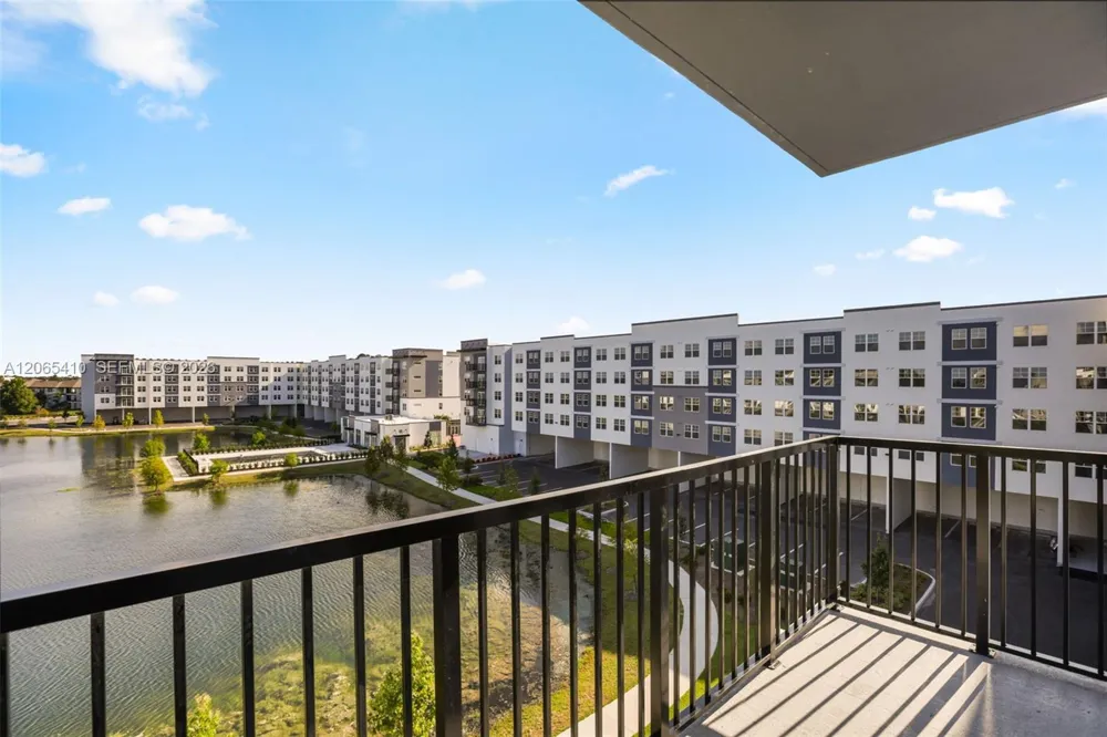5563 Millenia Park Blvd #401 Orlando, FL 32839