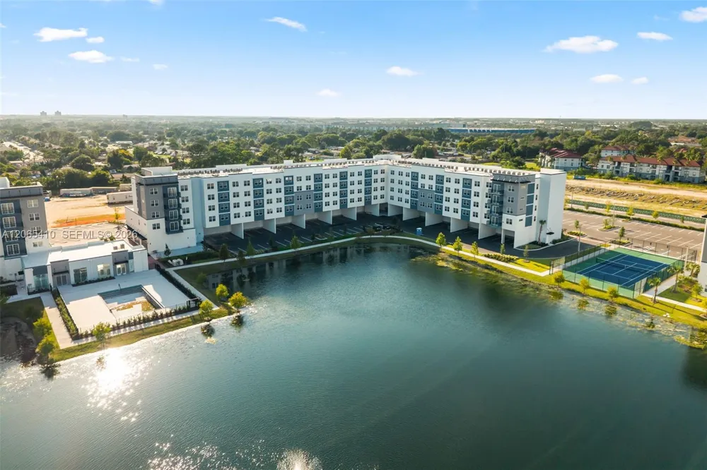 5563 Millenia Park Blvd #401 Orlando, FL 32839