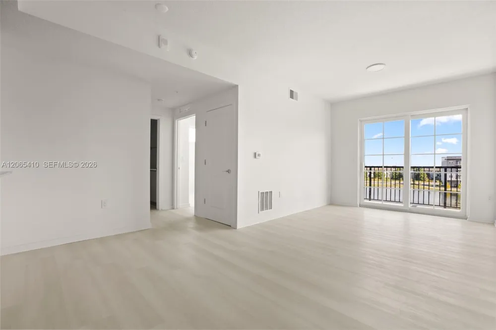 5563 Millenia Park Blvd #401 Orlando, FL 32839