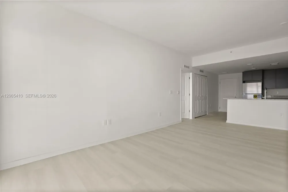 5563 Millenia Park Blvd #401 Orlando, FL 32839