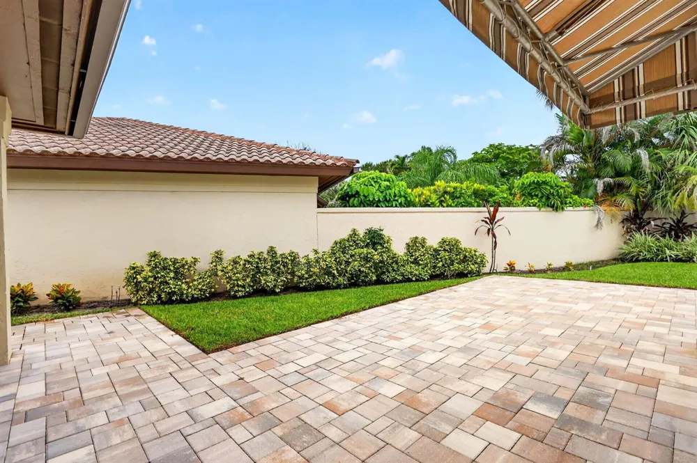 5402 SE MEREDITH TERRACE Stuart, FL 34997