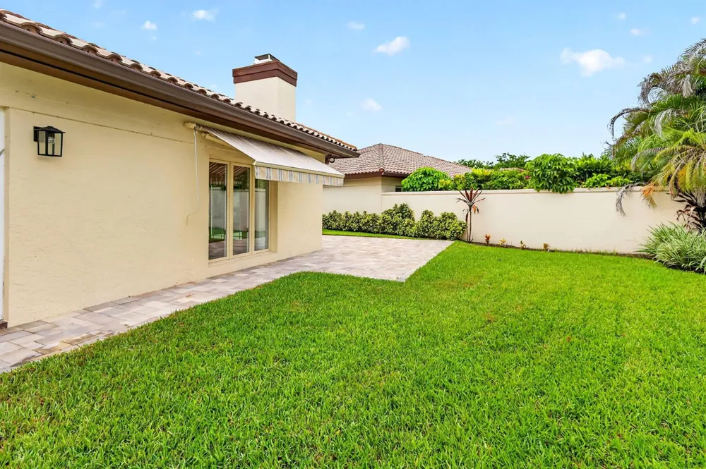 5402 SE MEREDITH TERRACE Stuart, FL 34997