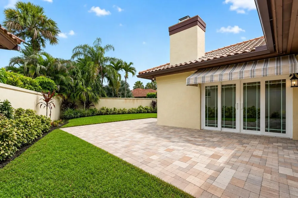 5402 SE MEREDITH TERRACE Stuart, FL 34997