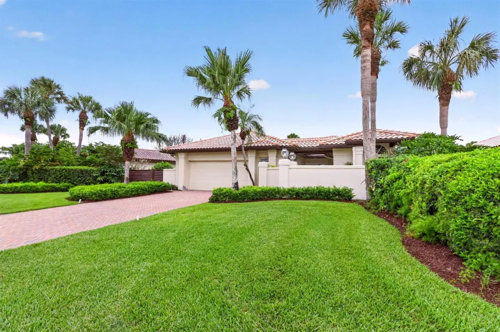5402 SE MEREDITH TERRACE Stuart, FL 34997
