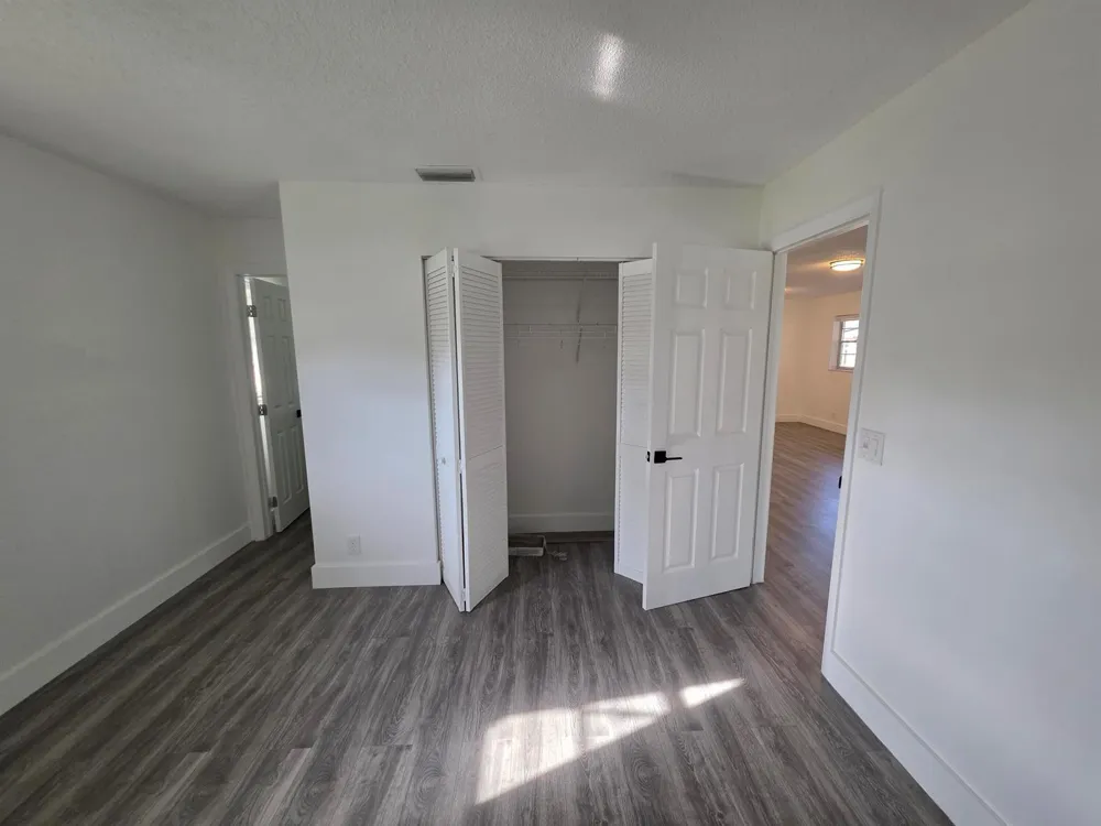 718 Whippoorwill Lane Delray Beach, FL 33445