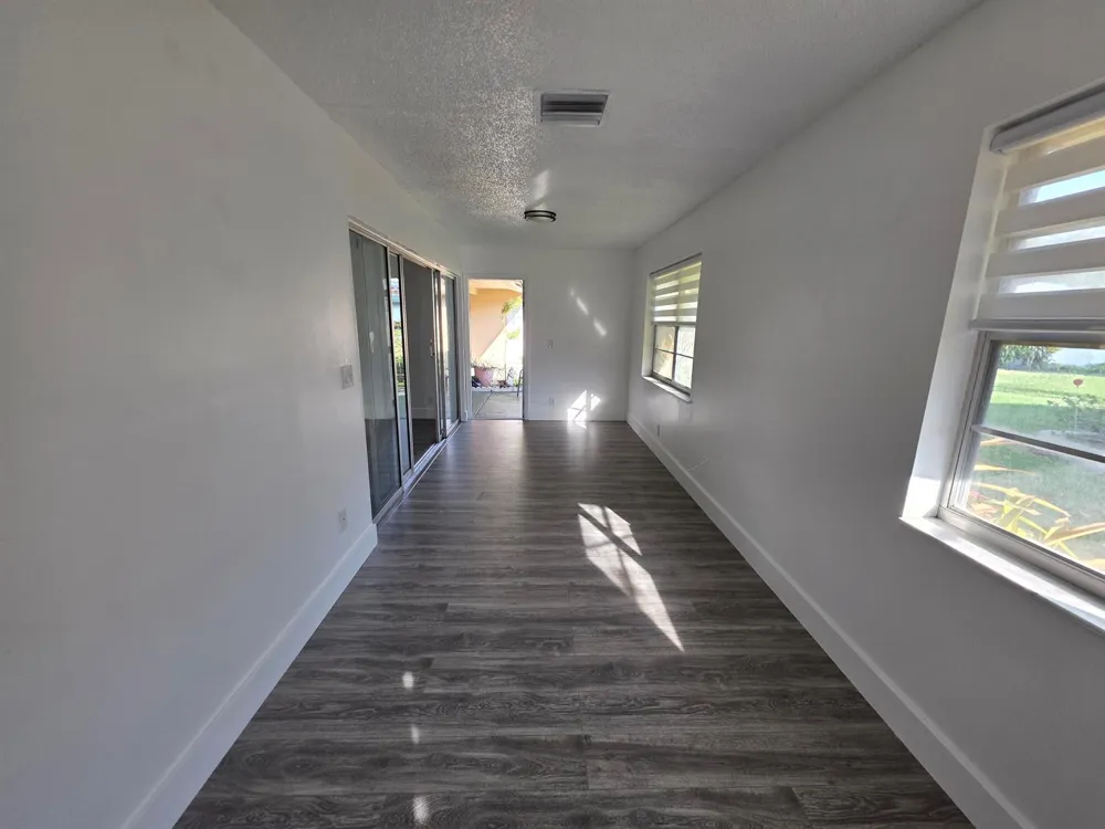 718 Whippoorwill Lane Delray Beach, FL 33445