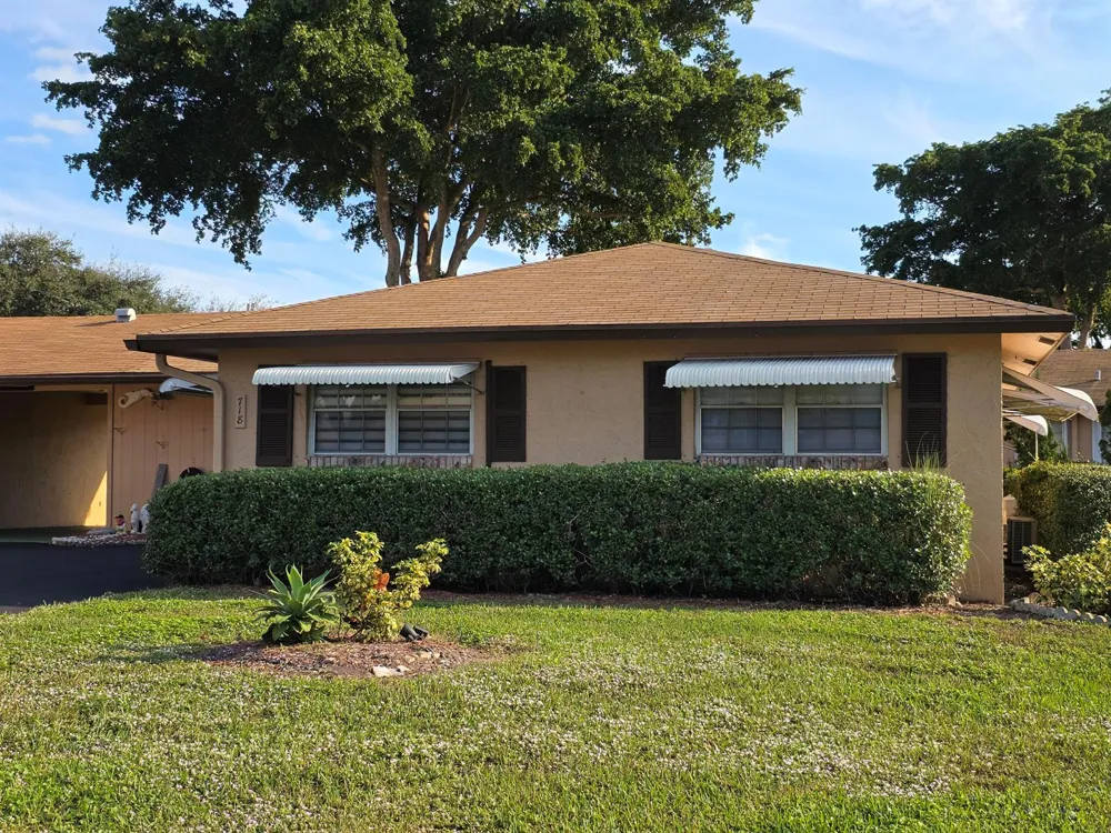 718 Whippoorwill Lane Delray Beach, FL 33445