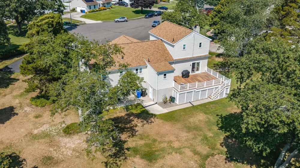 11 Lake Corson Lane Marmora, NJ 08223