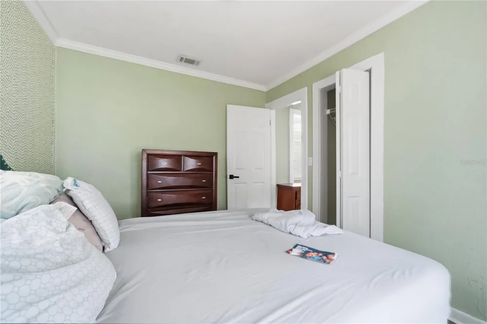 1553 29TH STREET Sarasota, FL 34234