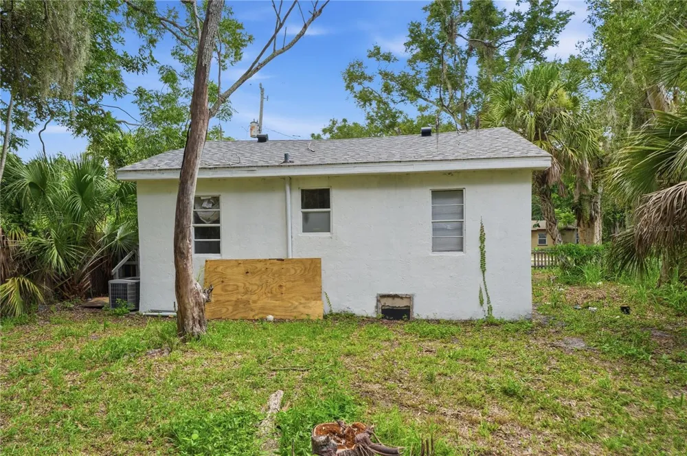 1553 29TH STREET Sarasota, FL 34234