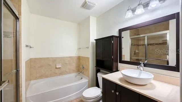 1064 TAMIAMI TRAIL #1524 Sarasota, FL 34236