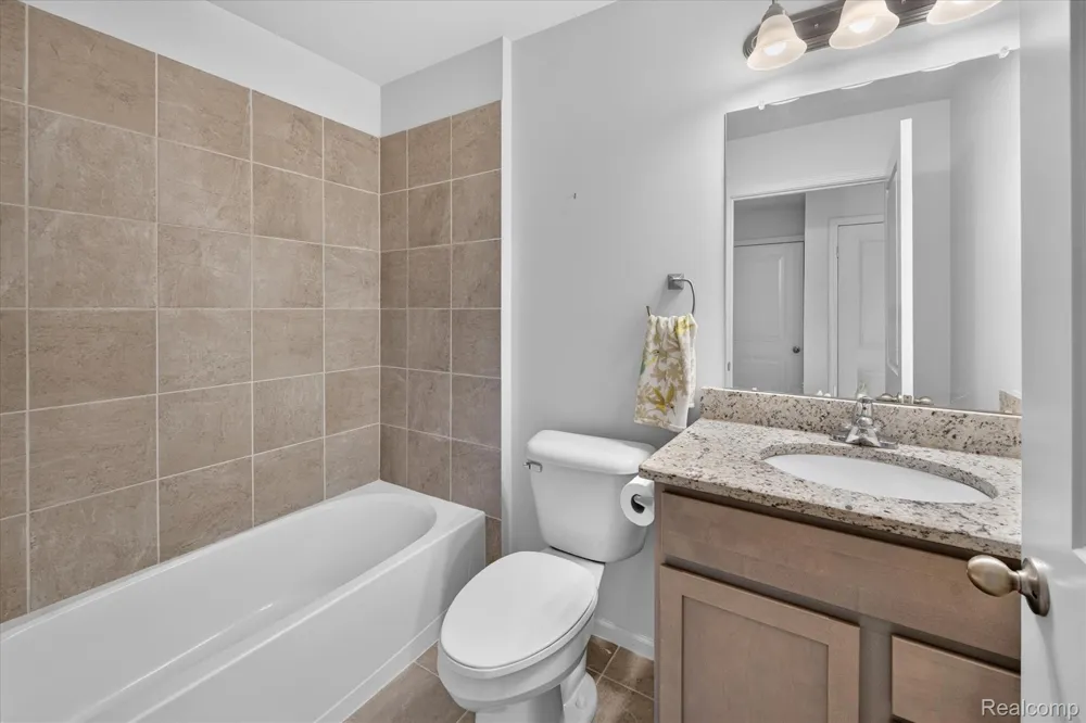 9911 Ridge Run Street Hartland Township, MI 48855