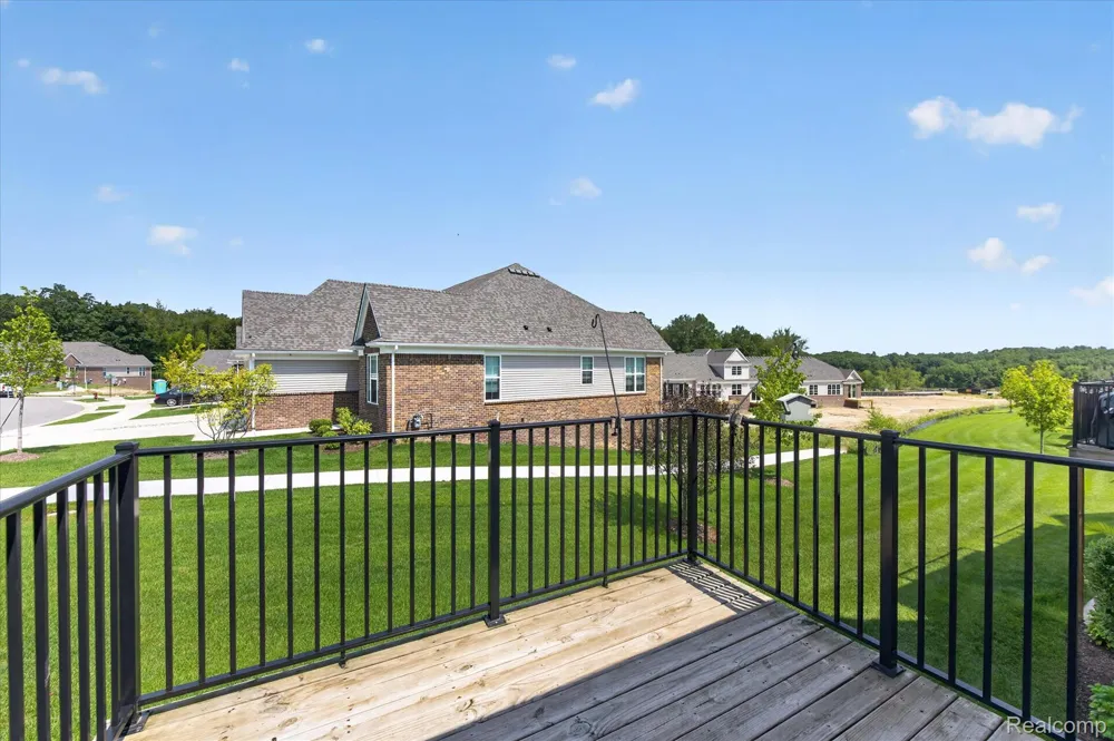 9911 Ridge Run Street Hartland Township, MI 48855