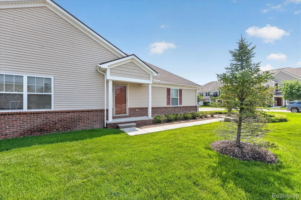 9911 Ridge Run Street Hartland Township, MI 48855
