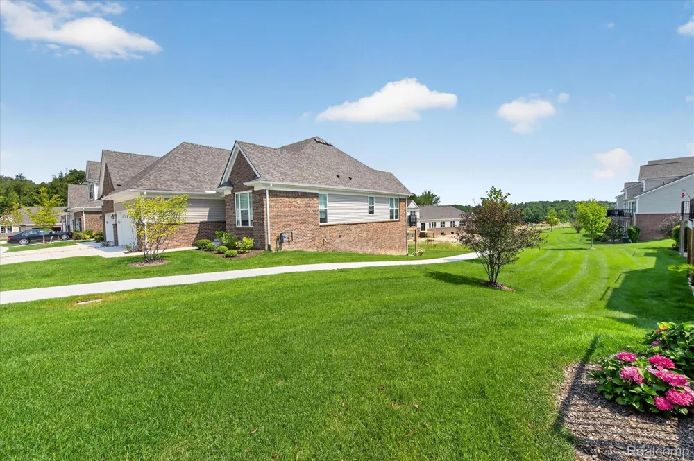 9911 Ridge Run Street Hartland Township, MI 48855