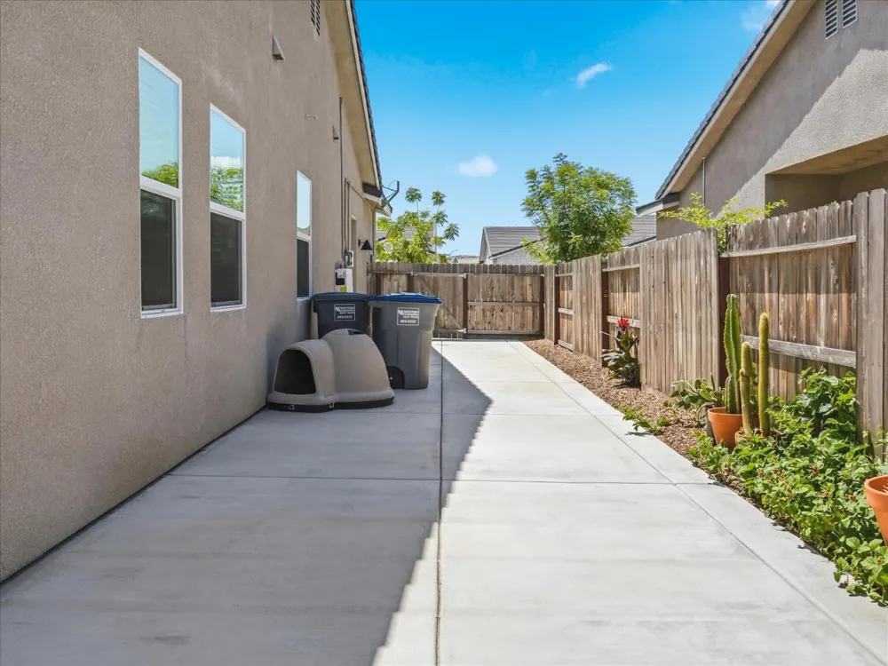 20112 Siena Drive Friant, CA 93626