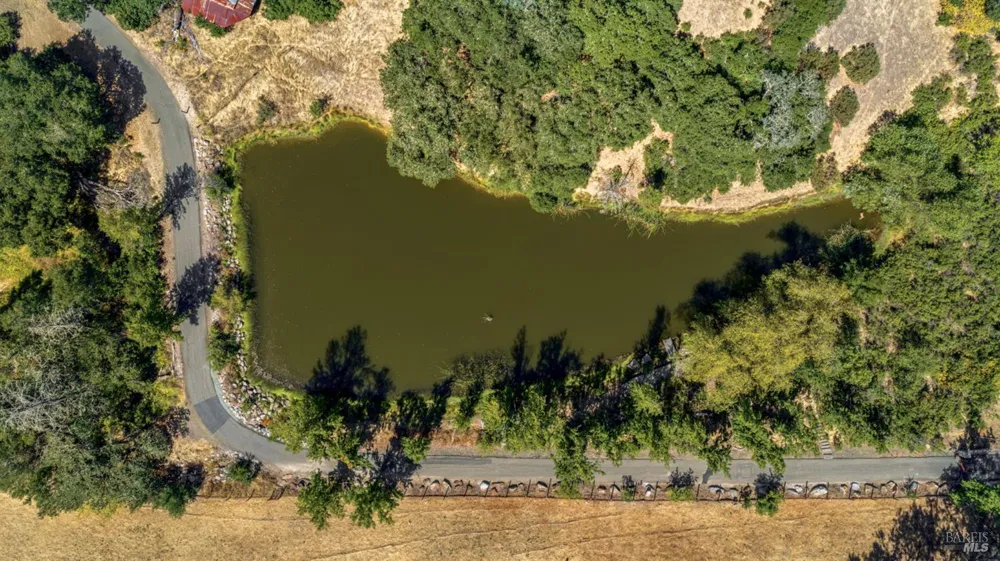 1075 Greenfield Road St. Helena, CA 94574