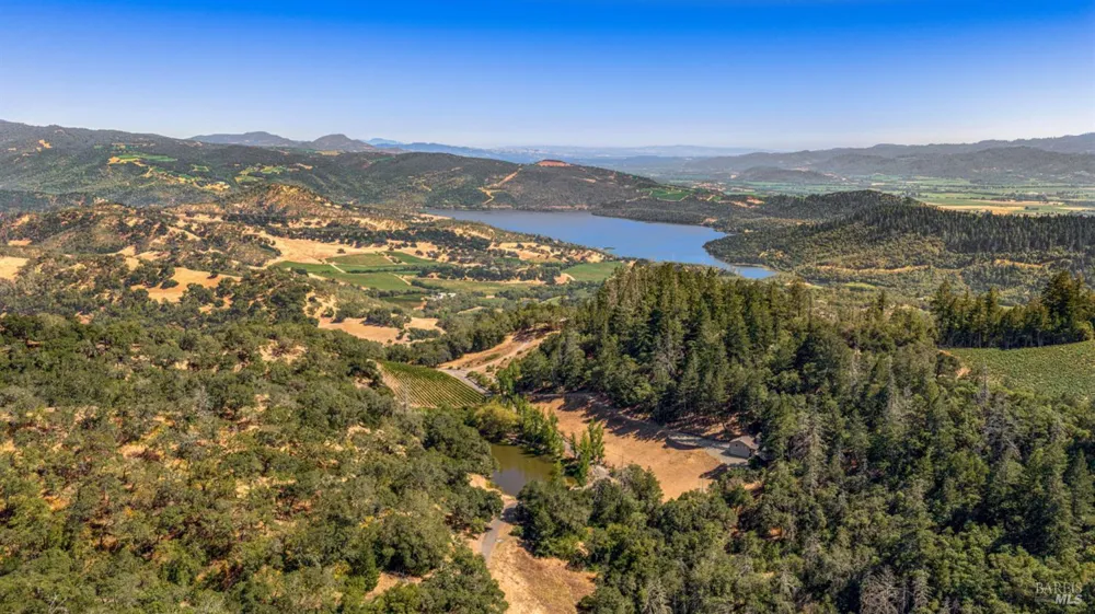 1075 Greenfield Road St. Helena, CA 94574